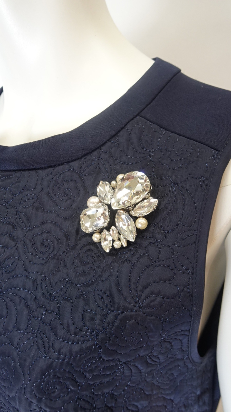 2025年秋冬 キルティング生地切替 前あきワンピース 2526014 ｜Super