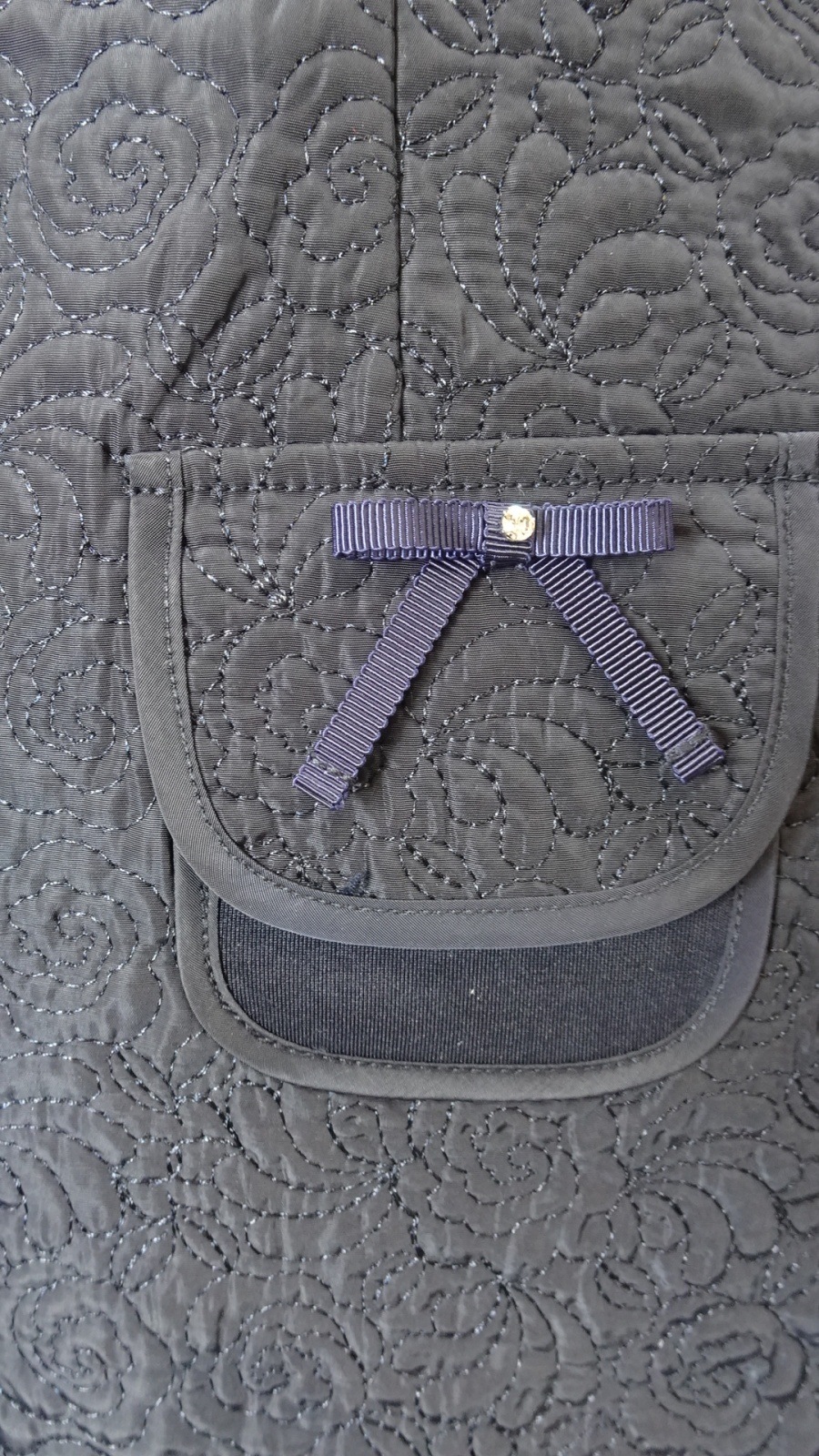 2025年秋冬 キルティング生地切替 前あきワンピース 2526014 ｜Super