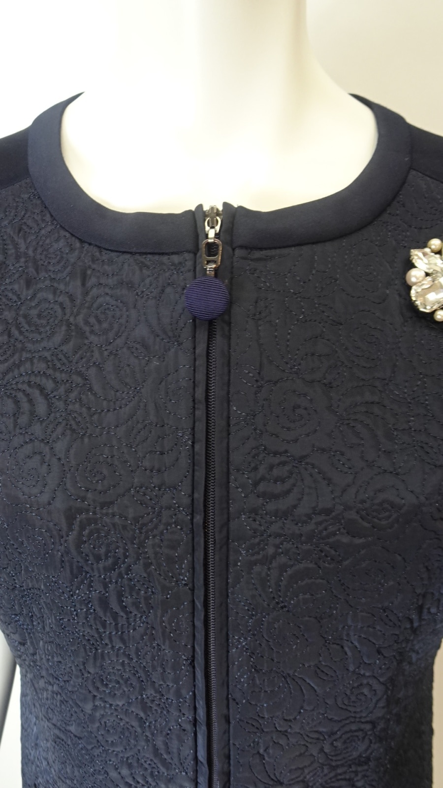 2025年秋冬 キルティング生地切替 前あきワンピース 2526014 ｜Super