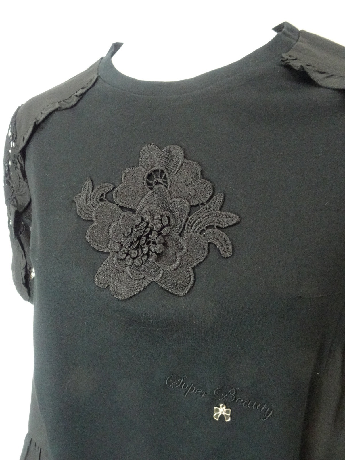 2025年春夏 花モチーフ付袖レース切替チュニックTシャツ 2512022