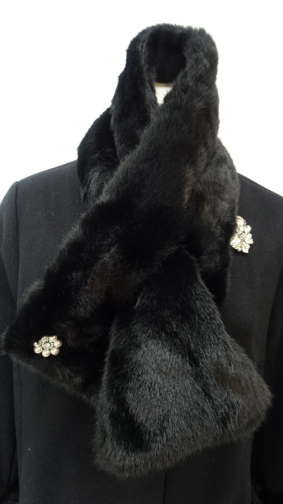 2025年秋冬 ファーストール付ノーカラーコート 2528002 ｜Super Beauty