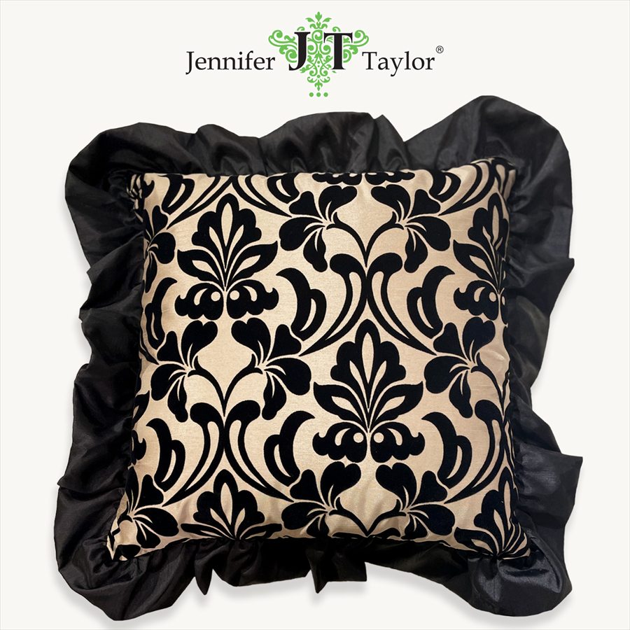 ジェニファーテイラー クッション 53x53cm フリル ダマスク Yorke Jennifer Taylor 32932CU