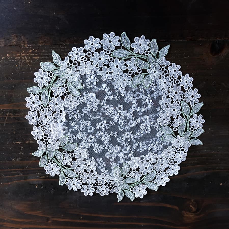 crystal marguerite ドイリー