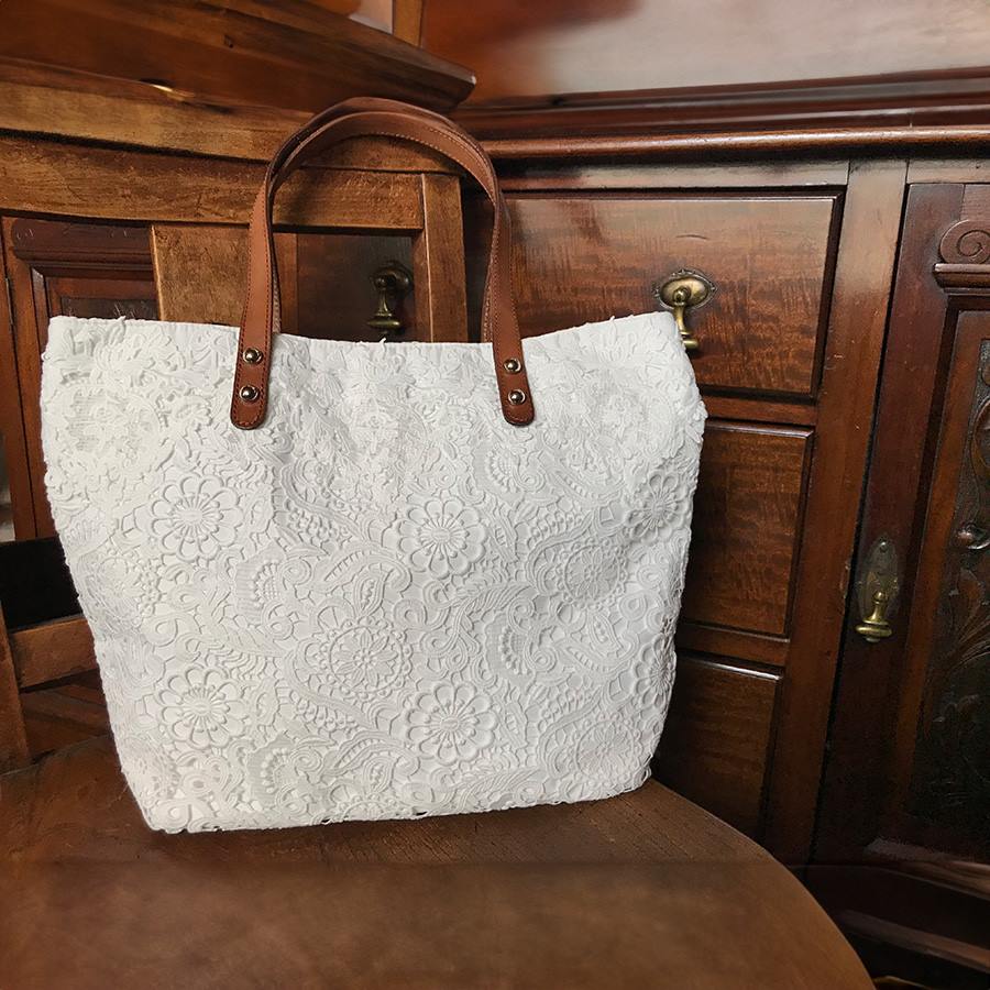 Fee blanche バッグ 30x29x11cm