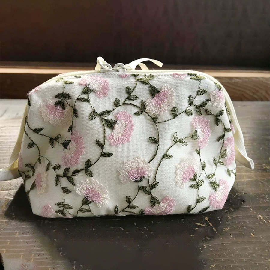 murmures des fleurs ボックスポーチ