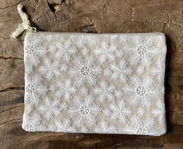 Snow Flower フラットポーチ