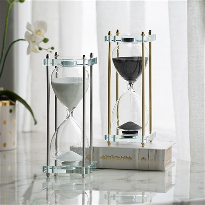 輸入雑貨・インテリア】 VIVIENNE（ヴィヴィアン） 時計販売のページ