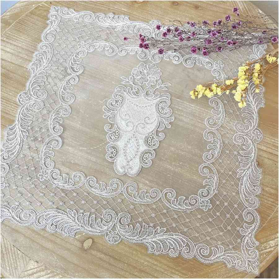 【送料無料レース】ドイリー 40×40cm イタリアンレース ベージュ テーブルセンター