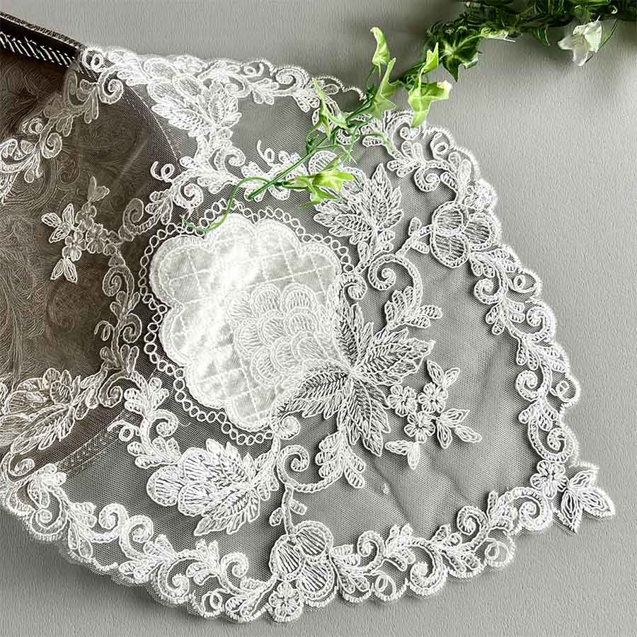【送料無料レース】ドイリー 30×45cm イタリアンレース ホワイト  テーブルセンター