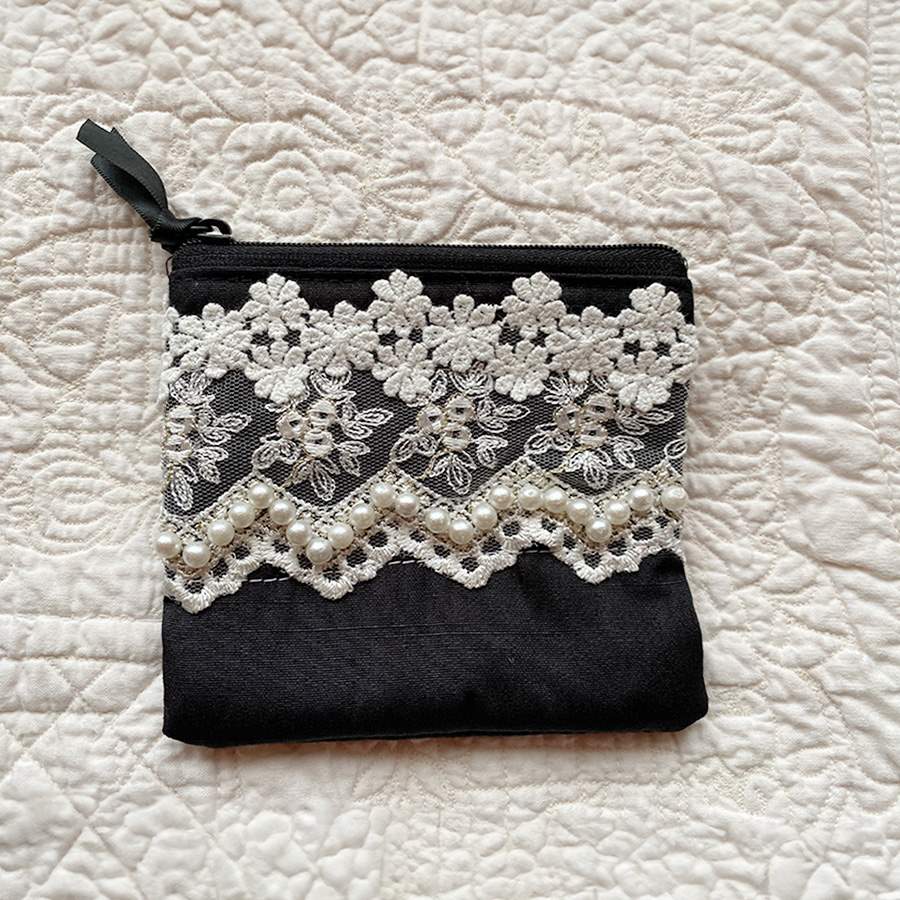 black pearl ブラックパール ミニティッシュポーチ