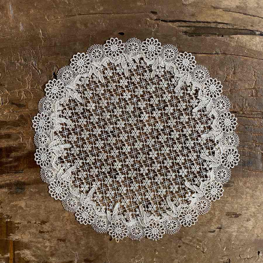 fleurs en reve ドイリー 直径30cm