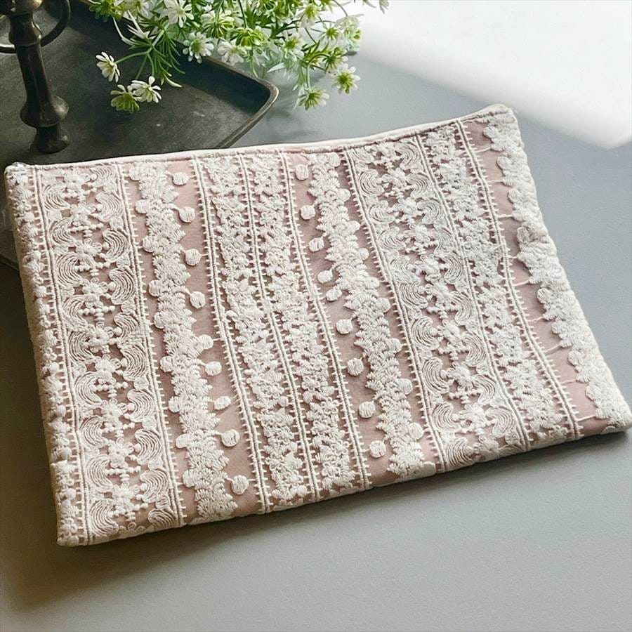 ClioレースフラットポーチL