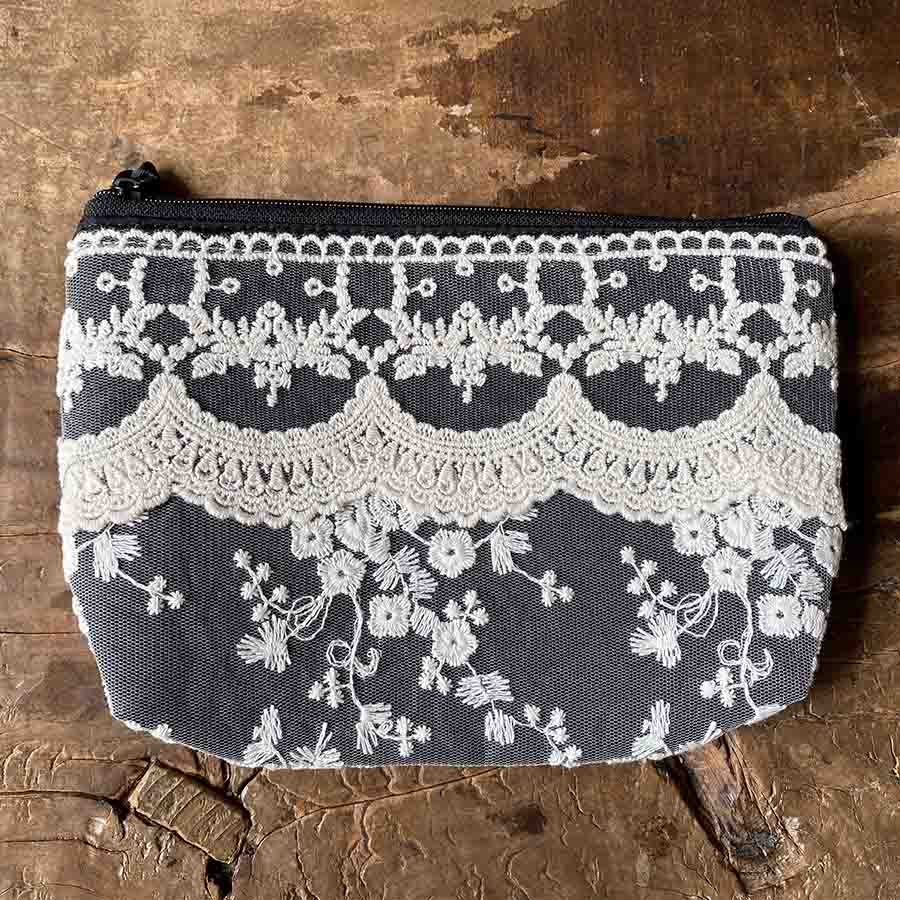 maria veil black レースポーチ