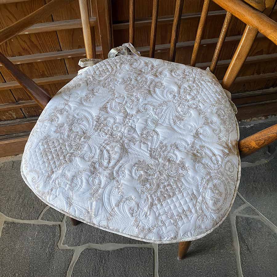 フィナベージュキルトシリーズ  ひも付きシートクッション45×43cm