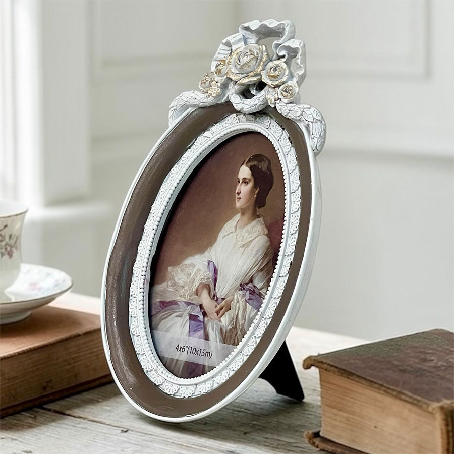 VivienneWestwood本革オーブデザイン写真立て　インテリア正規品新品 輸入雑貨・インテリア】 VIVIENNE（ヴィヴィアン） 写真たて 置物