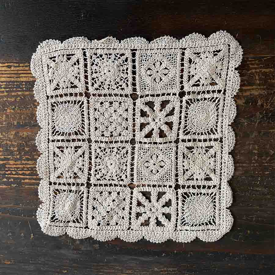 2サイズ展開 マシンメイドシリーズ ドイリー 30×30cm