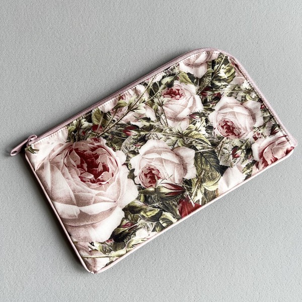 ルドゥーテ 田園柄 マルチポーチ