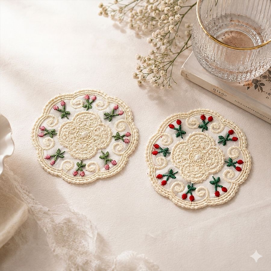 レースコースター さくらんぼ刺繍 直径12cm