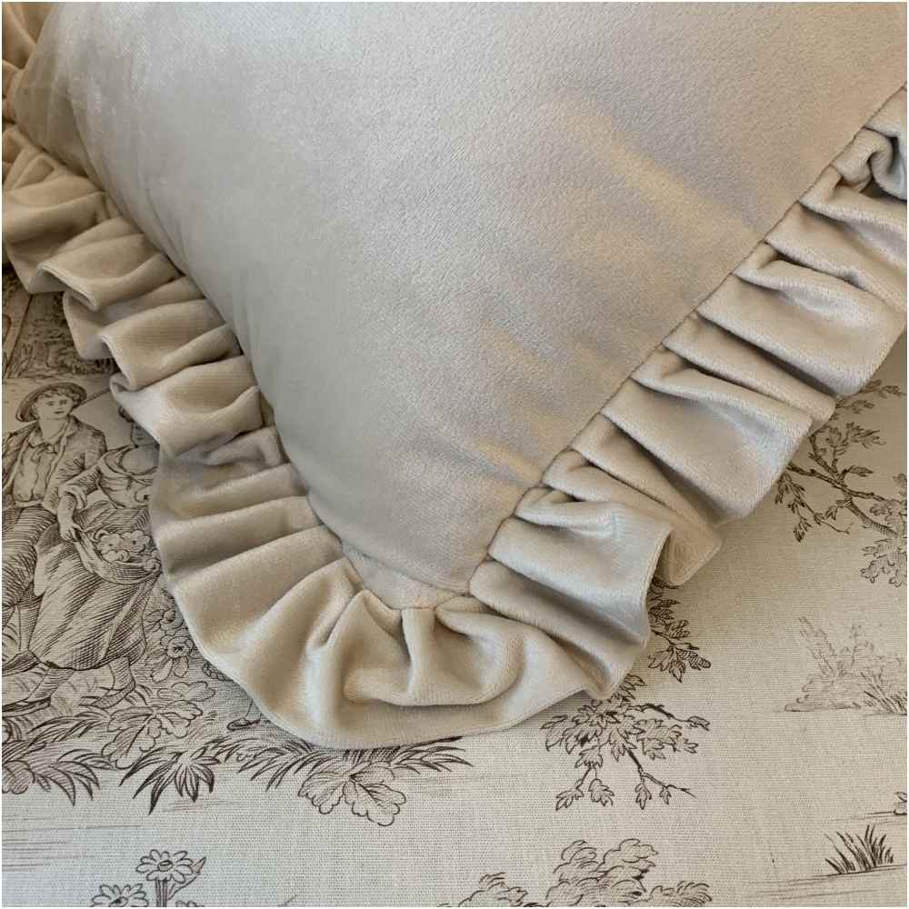 フリルクッション 長角 45×28cm プリンセスインテリア 3色展開