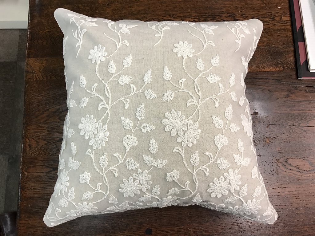 Cotton Flower interior クッションカバー 45x45cm