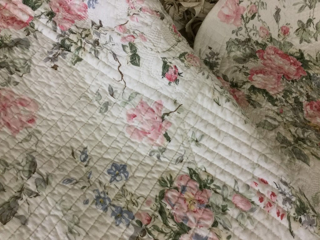 champs de fleurs ローズキルト マット 50x150cm