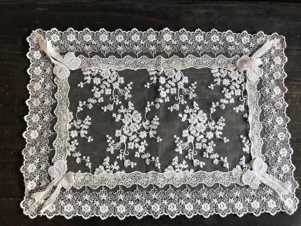 joli ruban テーブルセンター 28x42cm