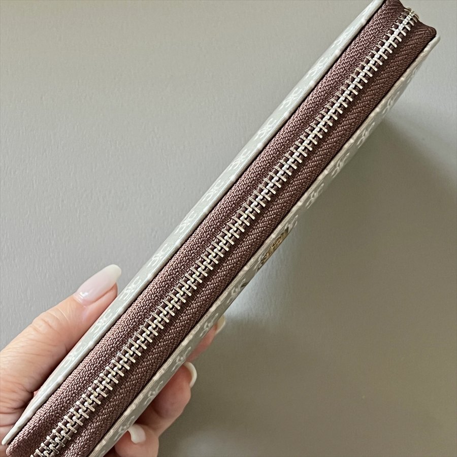 セブリーヌキャット ロングウォレット