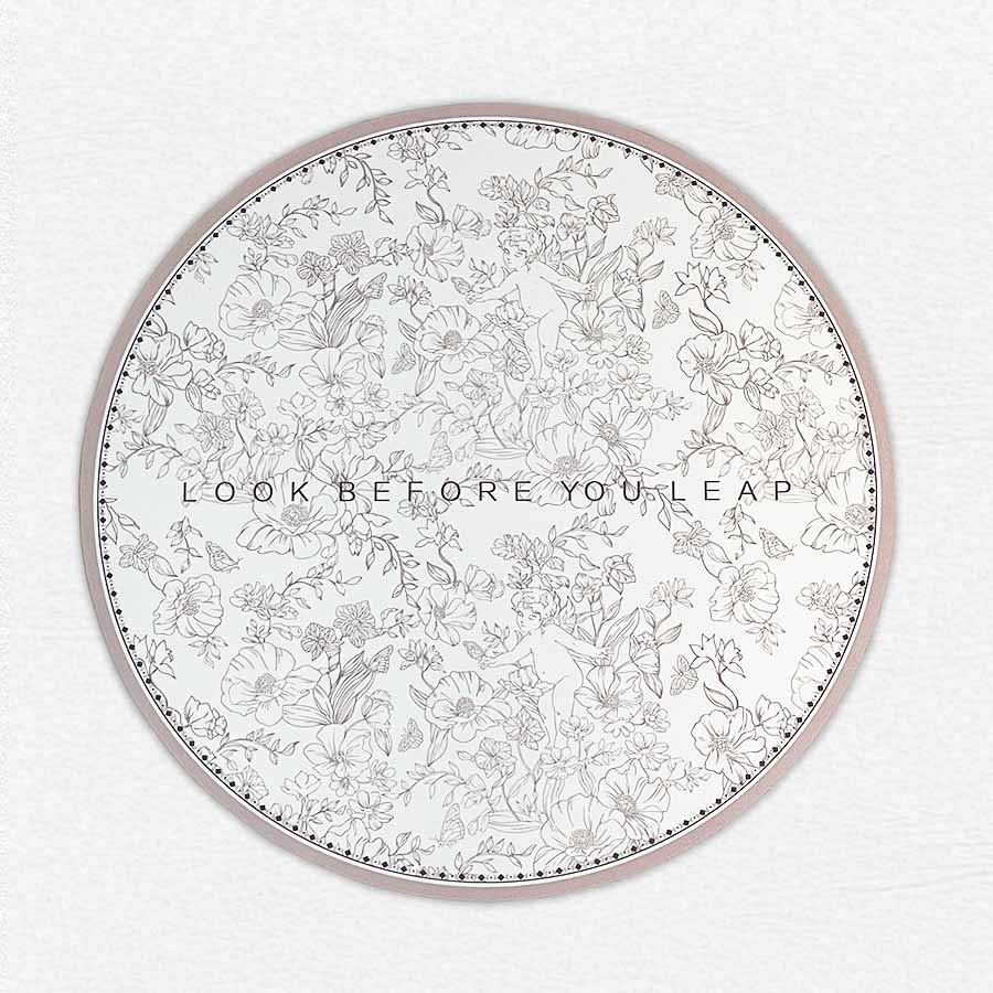 ランチョンマット 花柄 グレー 直径35.5cm