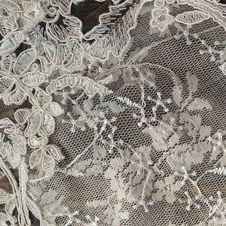 3サイズ展開 rose flote ローズフロテシリーズ テーブルセンター35x45cm