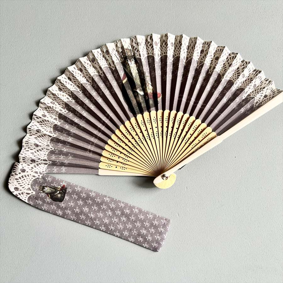 セブリーヌキャット ケース付き 扇子