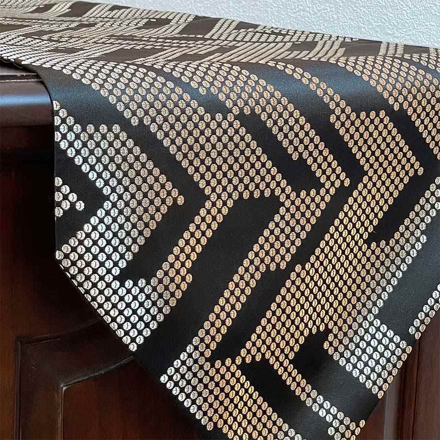 テーブルランナー ブラック 32×180cm