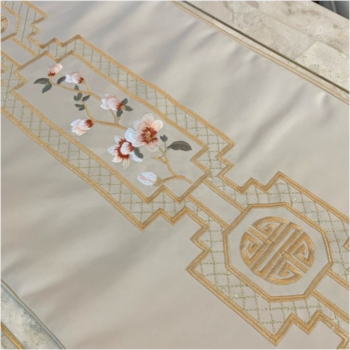 新品 シノワ ズリのテーブルランナー 210x33cmベージュ シノワズリ テーブルランナー ベージュ 33x210cm