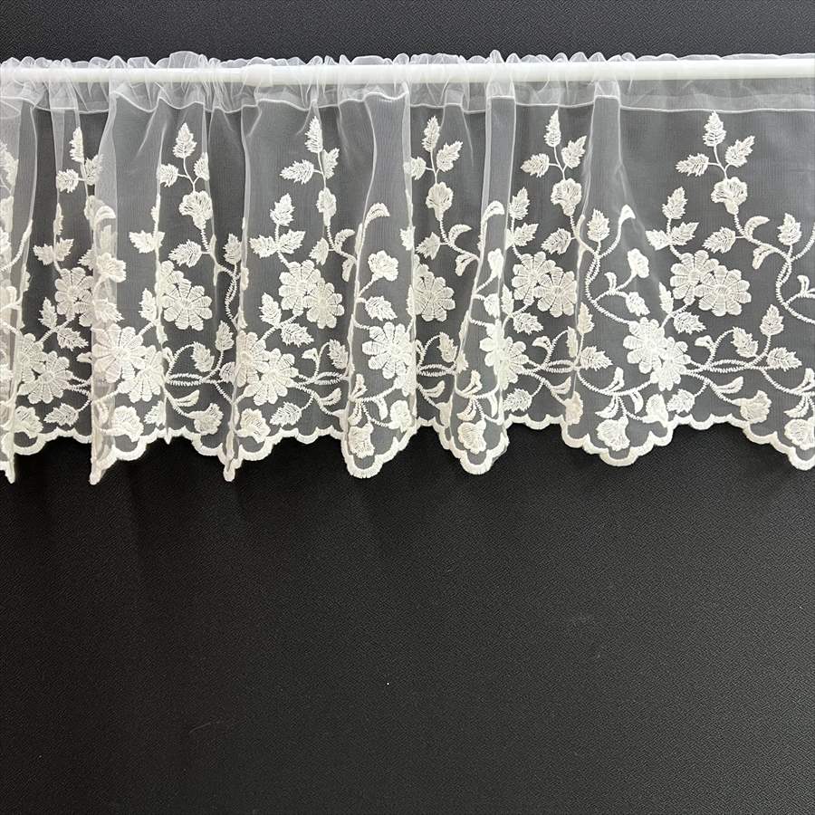 4サイズ展開 Cotton Flower カフェカーテン 高さ30×幅120cm ベージュ