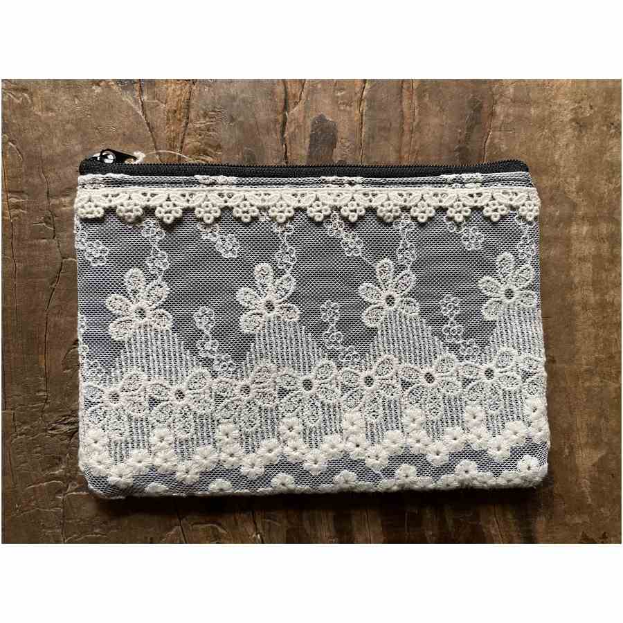 candide キャンディッドシリーズ　2サイズ展開 フラットポーチS