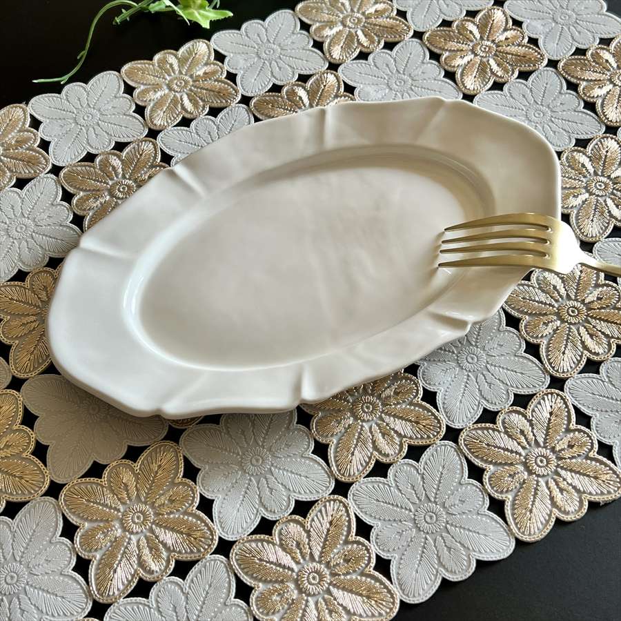 フラワーモチーフ ランチョンマット 45x30cm