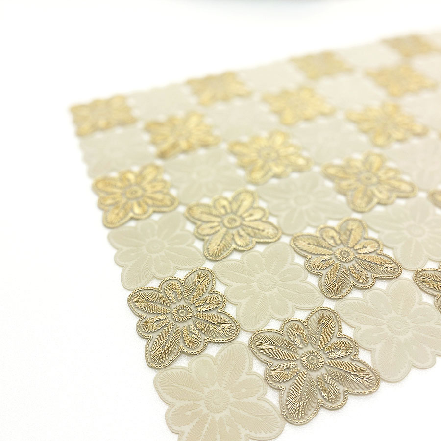 フラワーモチーフ ランチョンマット 45x30cm