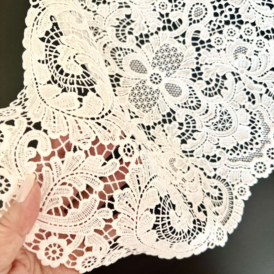 Spitzen Classic テーブルセンター 35×75cm