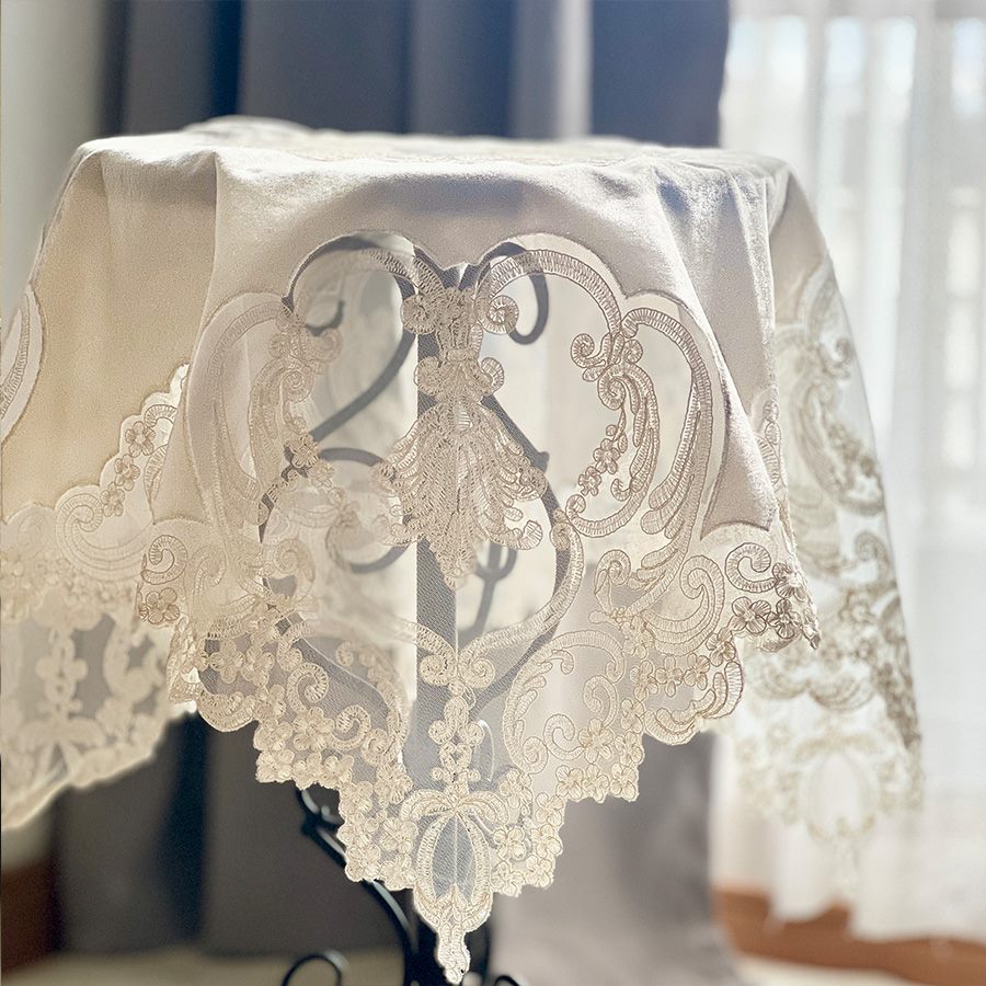 テーブルクロス 85×85cm フレンチレース  