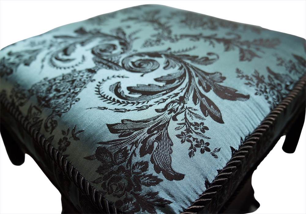 ジェニファーテイラー スクエア スツール Carlisle Jennifer Taylor 32208ST