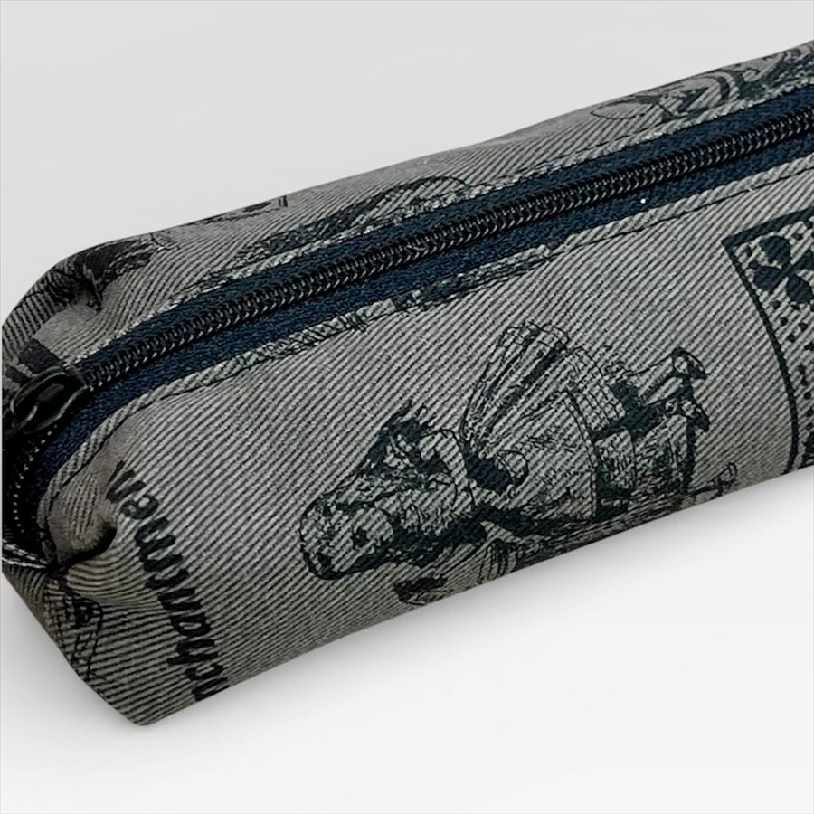 日本製 不思議の国のアリス マルチプリントペンケース