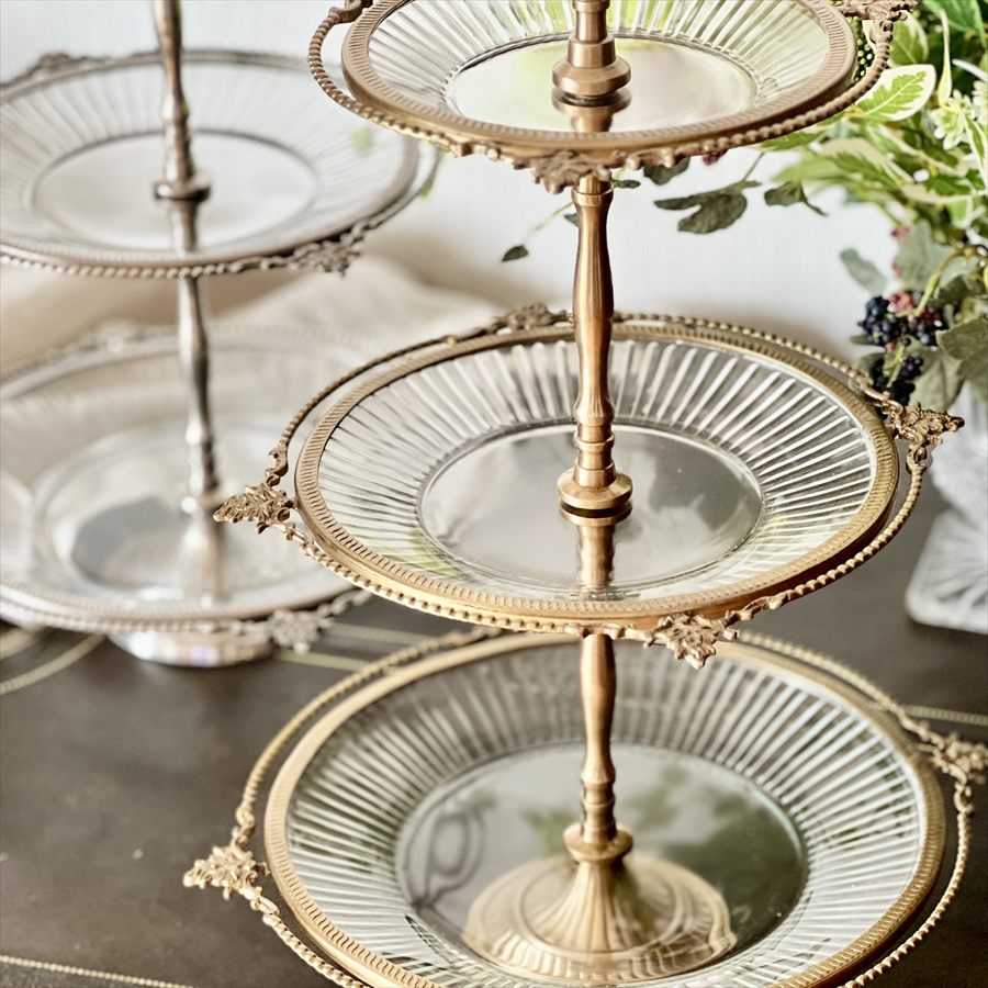 3段ディスプレイスタンド ゴールド シルバー