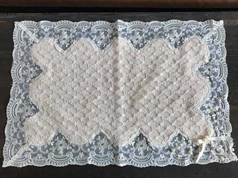 elegant pearl テーブルセンター 30x70cm