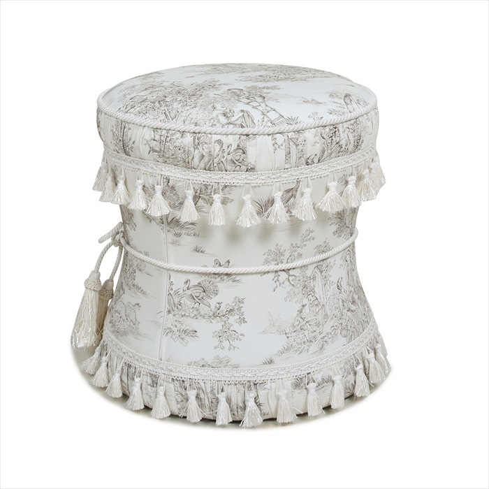 ジェニファーテイラー ラウンド スツール フランストワルドジュイ Toile de Jouy Jennifer Taylor 33164ST