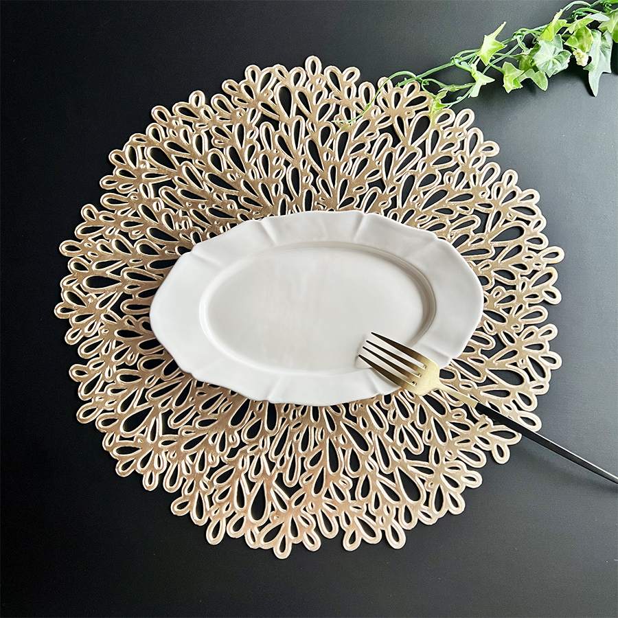 ３色展開 モダン ランチョンマット プレースマット 38x38cm