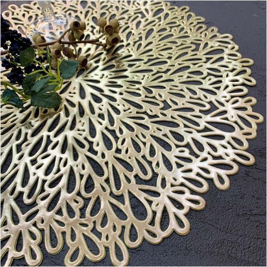 ３色展開 モダン ランチョンマット プレースマット 38x38cm