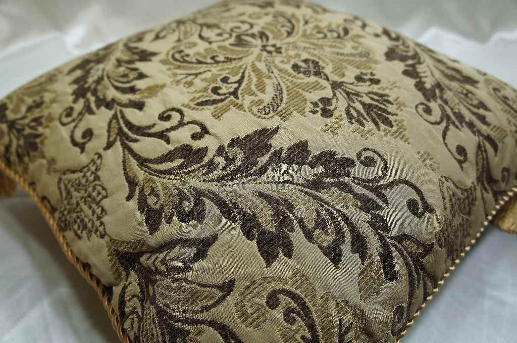 ジェニファーテイラー クッション 45x45cm Broderick Jennifer Taylor 32263CU