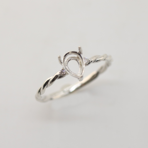 Pt900・K18　ねじリング小