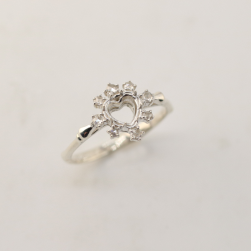 Pt900.K18 　5㎜ ハート枠リング