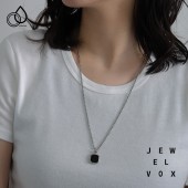 ブラックプレート ネックレス