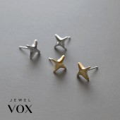 ニッケルフリー スパークルスター ピアス